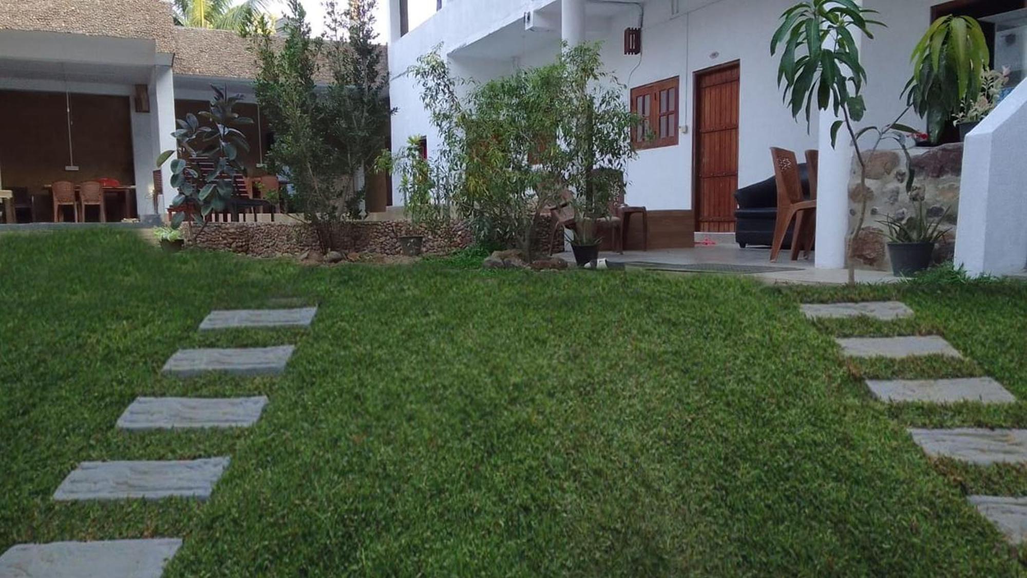 Safari Horizon Udawalawe Bed & Breakfast Ngoại thất bức ảnh