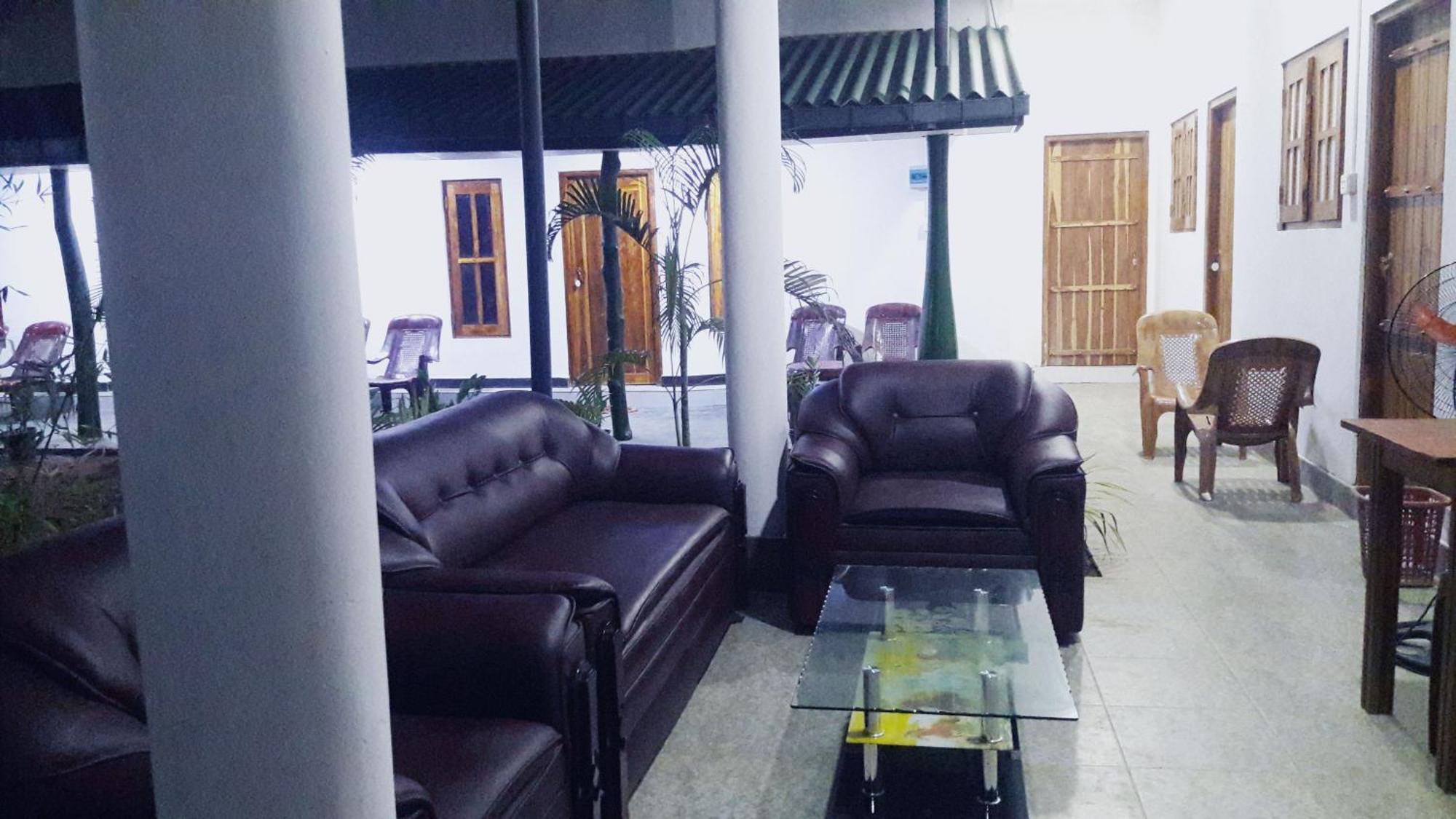 Safari Horizon Udawalawe Bed & Breakfast Ngoại thất bức ảnh